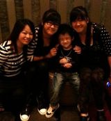 组图：谢霆锋夫妇携子游澳门 Lucas大笑扮可爱