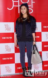 组图：李玹雨朱相昱等捧场《夜之女王》试映会