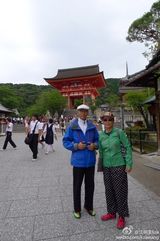 组图：汪明荃晒与罗家英温馨旅游照 斥病重传闻