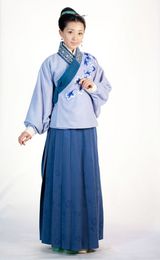 组图：《倾城雪》姜鸿定妆照曝光 气质端庄清新