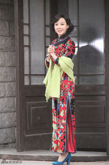 组图：《捍卫者》萧蔷演双生花形象百变