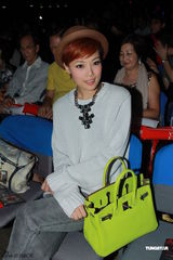 组图：林子祥李克勤开演唱会 相识多年首次合作