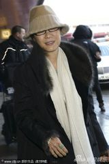 组图：杨紫琼玩低调 “铁娘子”梅丽尔现身受追捧