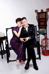 高清组图：独家曝光周立波与太太胡洁精美婚纱照