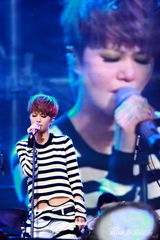 高清：热波音乐节第二天 谭维维彰显摇滚本色