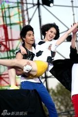 高清：中歌榜红五月音乐节开幕 汪峰压轴掀高潮