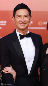 组图：第16届上海电影节闭幕红毯群星争艳