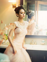 高清组图：韩星金尹慧婚纱写真变性感优雅美丽新娘