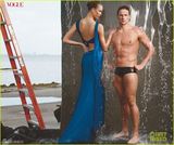 组图：美国奥运明星登杂志封面 大秀运动风