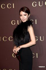 组图：郭品超阮经天徐若瑄杨谨华等出席新品发布会