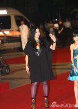 组图：张柏芝产后瘦身全纪录 狂甩60斤肥肉