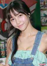 组图：嫩模组合Donut推写真 着性感服饰宣传