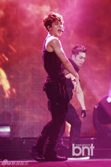 组图：INFINITE首尔举办世界巡回演唱会