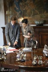 组图：刘嘉玲赴意大利“仙履奇缘” 新片票房成绩佳