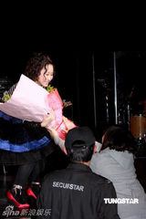 高清组图：王菀之不计前嫌原谅好友 张敬轩因病失约