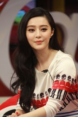 组图：《一夜惊喜》做客 金依萌范冰冰畅聊爱情