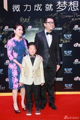 组图：微博之夜红毯众星云集 刘诗诗Baby争艳