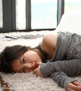 组图：80后演员田朴珺写真 曾演《甄嬛传》