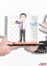 组图：张学友接戏重视剧本 不介意角色主副