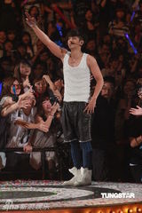 组图：罗志祥“舞法舞天”落幕 吴君如踩高跟鞋助阵