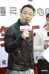 组图：王喜入驻《哭笑不得》 萧蔷档期紧未现身