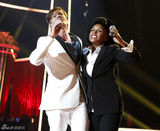 组图：新晋乐队fun.携手詹尼尔为MTV电影奖彩排