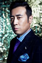 组图：于和伟型男大片展王者风范