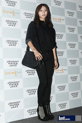 组图：韩星朴诗妍Bada等精装出席首尔时装展