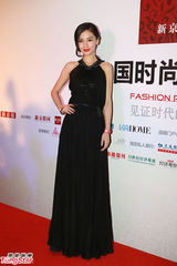 组图：谭晶优雅亮相时尚庆典 张靓颖性感现身