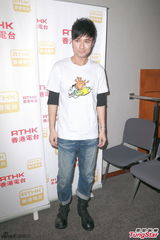 组图：古巨基出席书展讲座 惊叹粪便画创作力