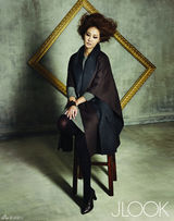 高清组图：韩星申恩庆削骨后拍写真 温柔成熟大变身