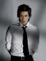 高清图：陈楚河最新写真出炉 深邃眼神尽显深沉