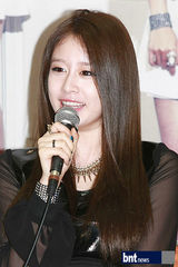 组图：韩团T-ara粉丝俱乐部创团新成员亮相