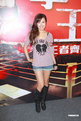 组图：无线《拳王》将播 郑嘉颖否认内地赚3千万