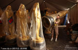 幻灯：奥斯卡冲刺 大厨备精致糕点小金人穿上外衣