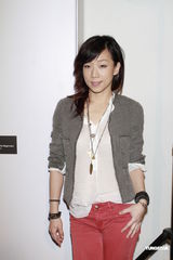 组图：林忆莲否认收入过亿 即将展开亚洲巡唱