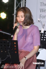 组图：王若琳办户外音乐会 暌违两年复出不太习惯