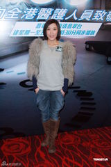 组图：杨怡出席新剧庆功宴自称愿与陈志云合作