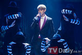 组图：韩国《MCD》李升基战胜梁耀燮获三连冠