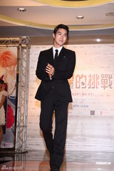 组图：《华丽的挑战》开机 崔始源李东海登场 