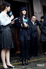 幻灯图：陈凯歌率《赵氏孤儿》进驻春秋战国城