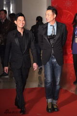 组图：《大追捕》在京首映 众星出席闪亮登场