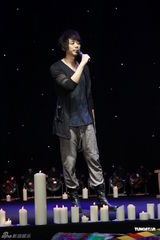 组图：信发《黎明之前》专辑 重金打造“末日废墟”