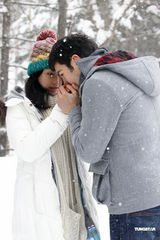 组图：《白色之恋》日本开拍 谢欣颖享受恋情暂不婚