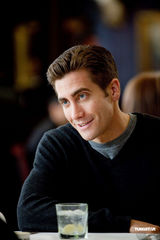 高清组图：杰克葛伦霍新片《爱情药不药》剧照曝光