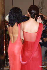 组图：徐濠萦性感露背出席活动 高海宁透视秀身材