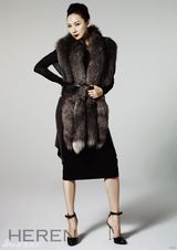 组图：韩星蔡时那秋装写真 成熟优雅女人味十足