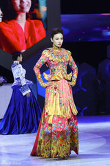 组图：众星冬夜闪耀时尚大典 倪妮甜美梁静霸气