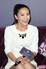 组图：安小主陶昕然台湾游 被赞后宫最美