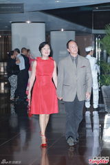 组图：黄百鸣子大婚众星出席 林峰吴千语恩爱